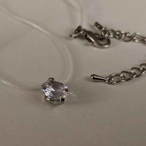 Earring and necklace set - Picture 5 of 5